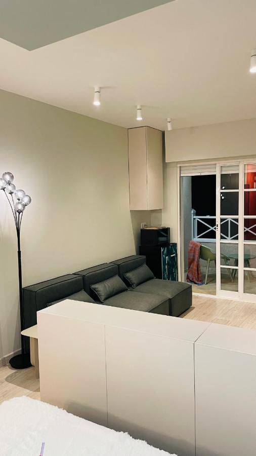 Beautiful Studio Two Steps To The Beach ตอร์เรเวียคา ภายนอก รูปภาพ